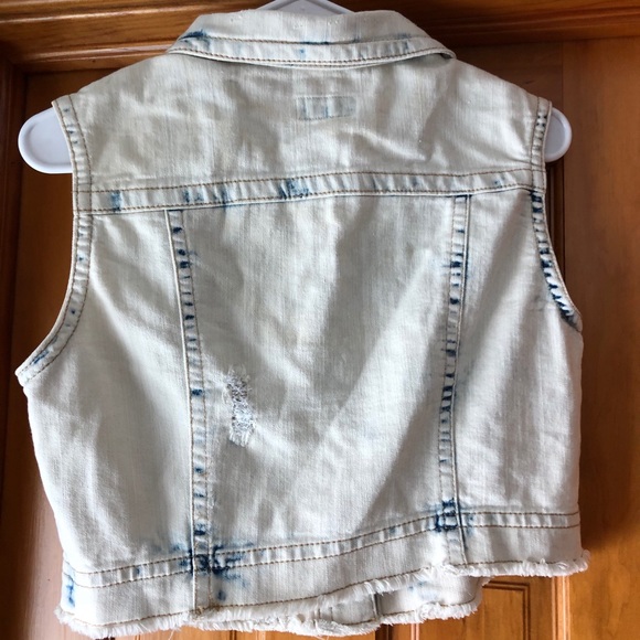 Jean jacket - Picture 6 of 8